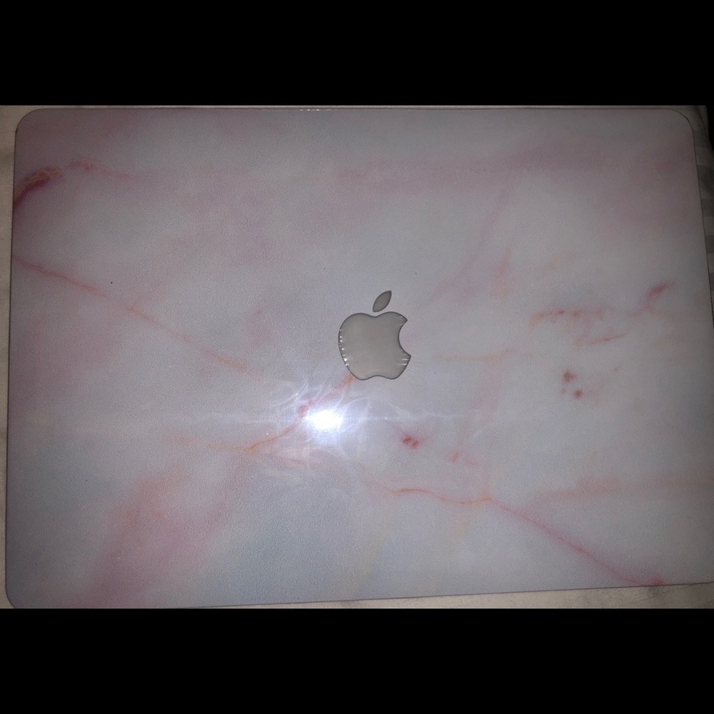 MacBook case - Picture 3 of 3